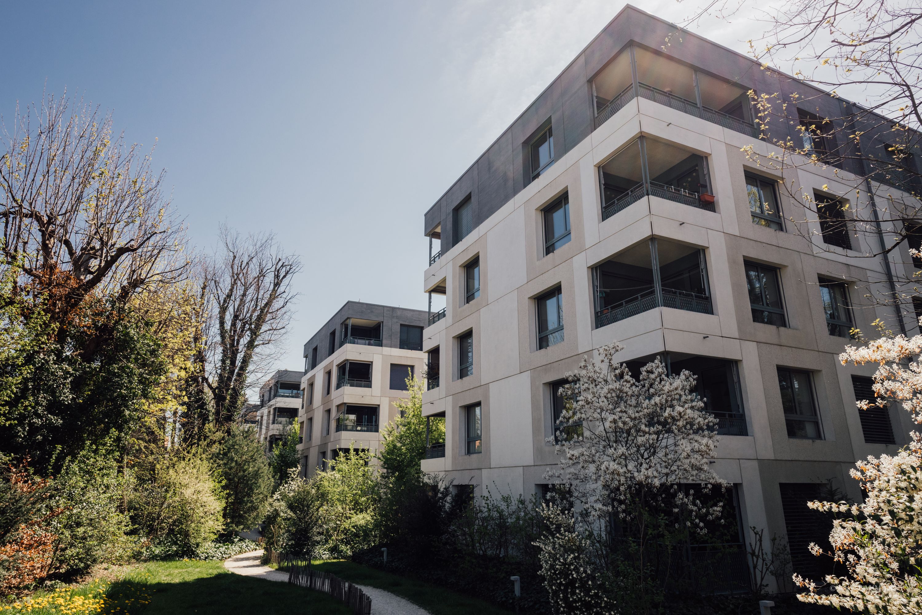 Chêne-Bougeries, residential building